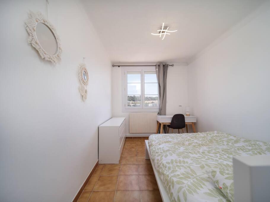 Appartement Tout Equipe Traversant 6 A 8 Couchages Marsella Exterior foto