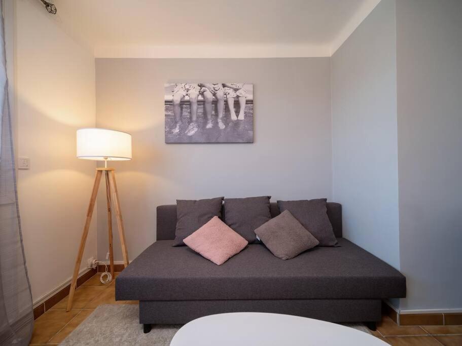 Appartement Tout Equipe Traversant 6 A 8 Couchages Marsella Exterior foto